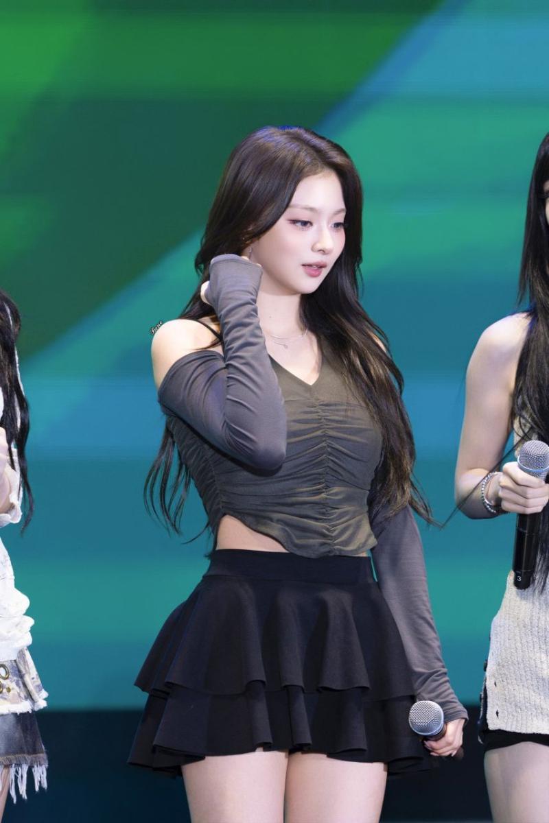 프로미스나인 이나경
