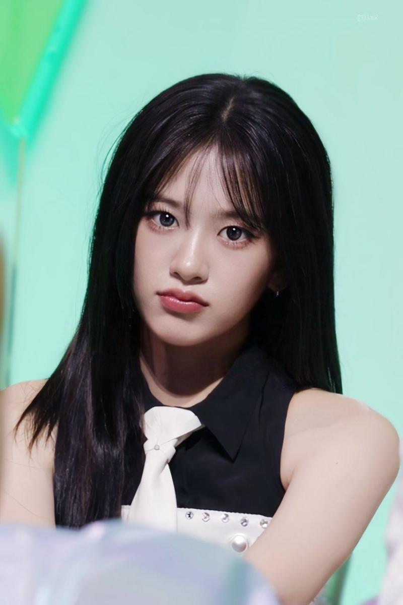 아이브 안유진