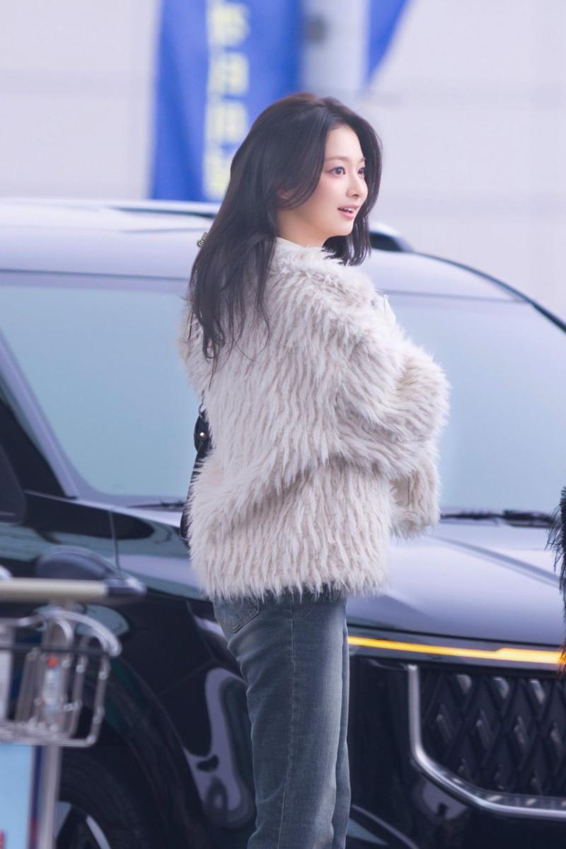 프로미스나인 이나경