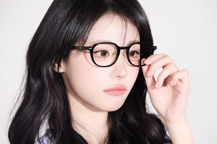 QWER 히나