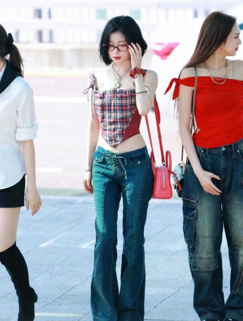 BABYMONSTER (베이비몬스터) 아사