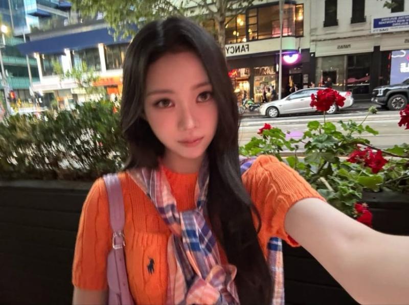 MEOVV (미야오) 나린