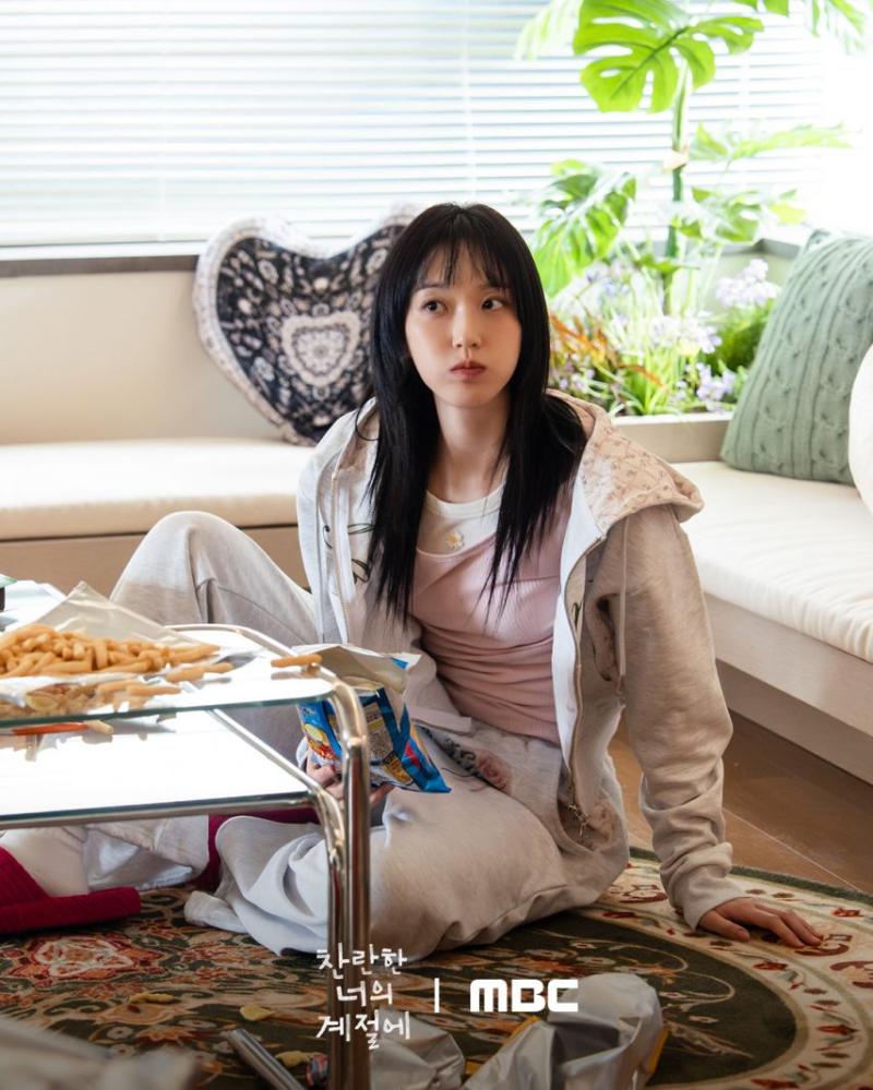 이성경 한지현 오예주 찬란한너의계절에