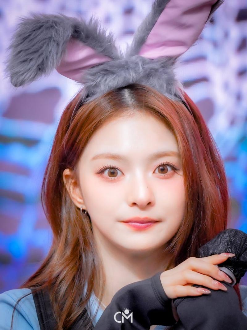 프로미스나인 이나경