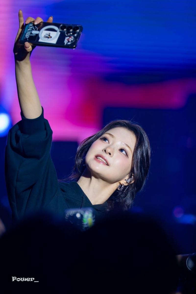 프로미스나인 이나경