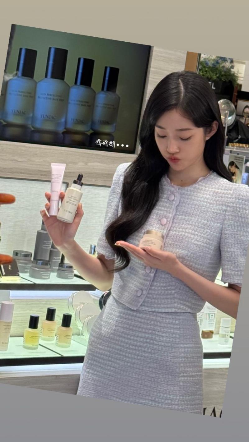 노윤서