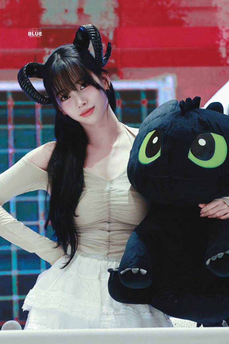 에스파 카리나