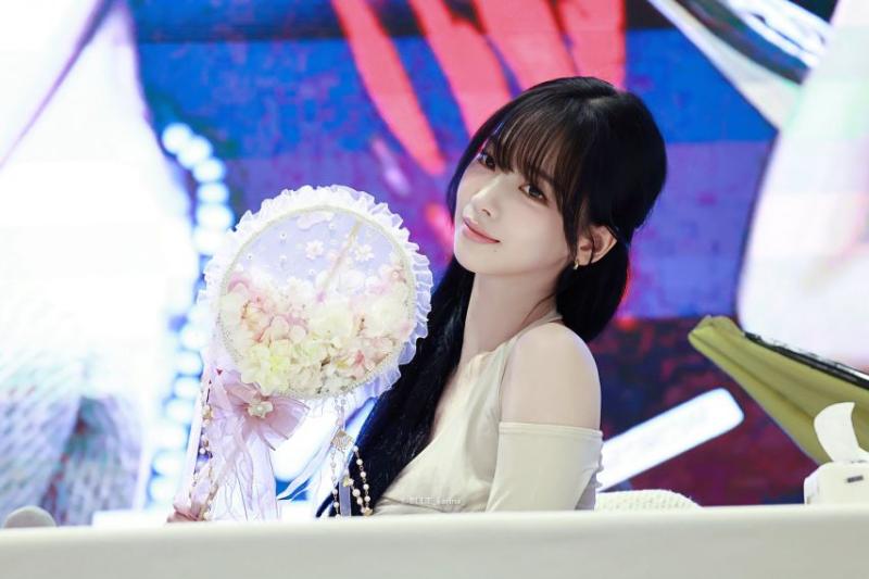 에스파 카리나