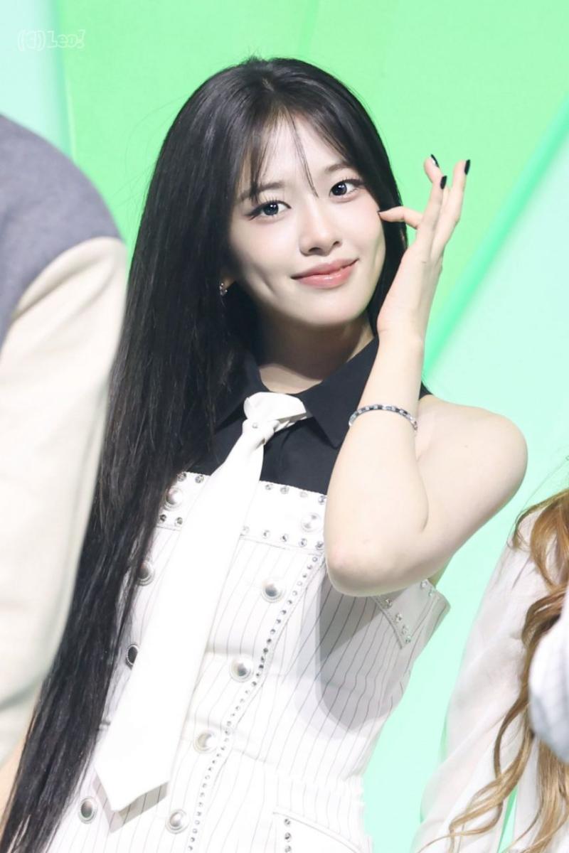 아이브 안유진