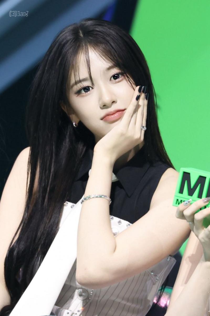 아이브 안유진