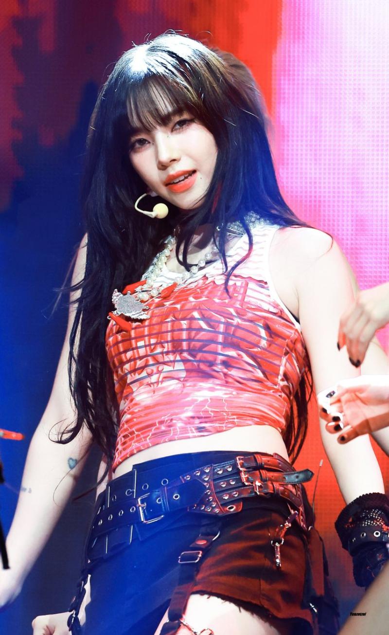 에스파 카리나