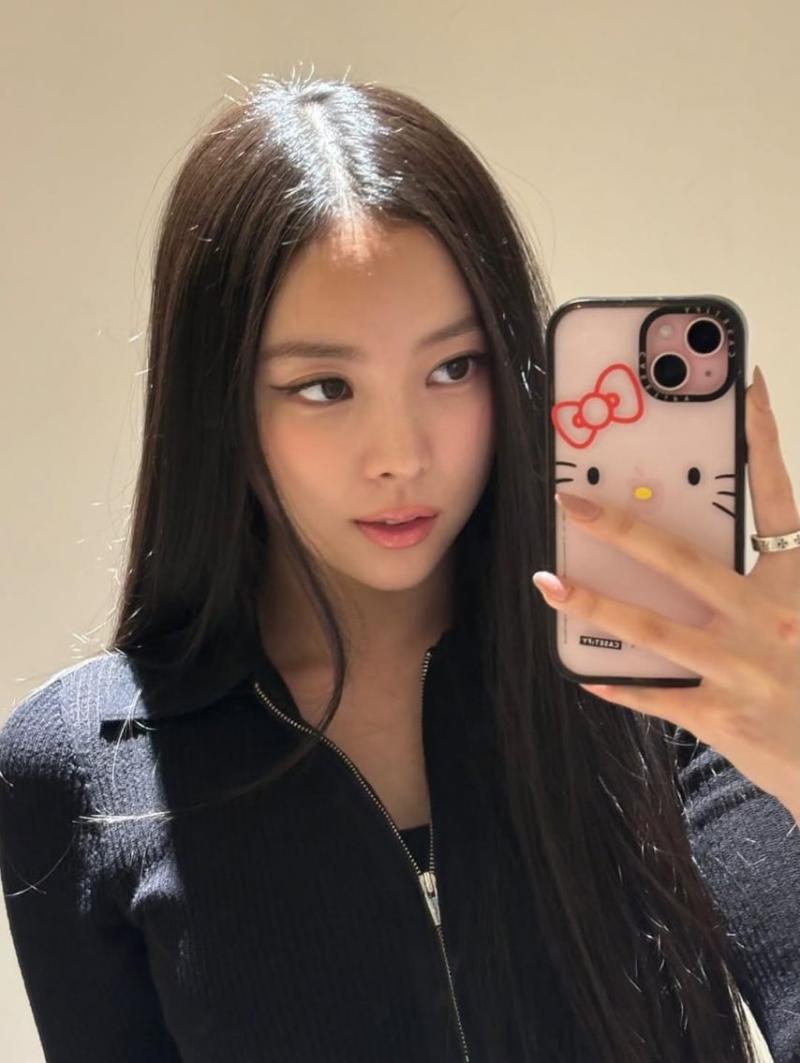 MEOVV (미야오) 나린