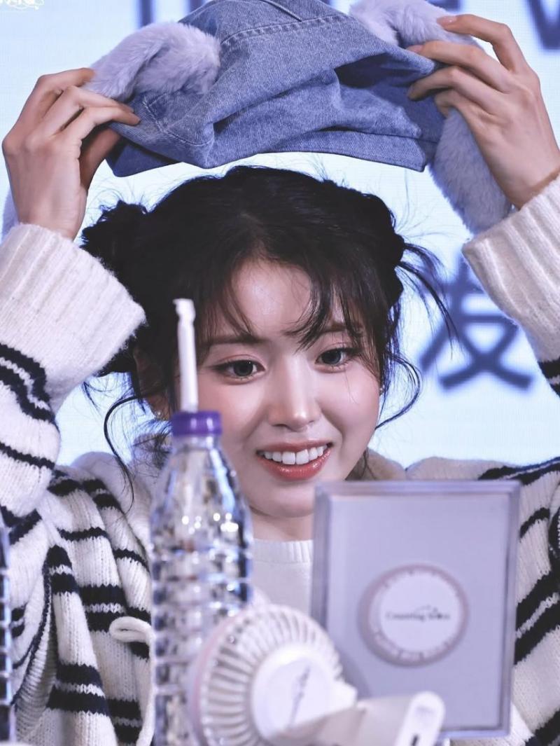 NMIXX (엔믹스) 지우