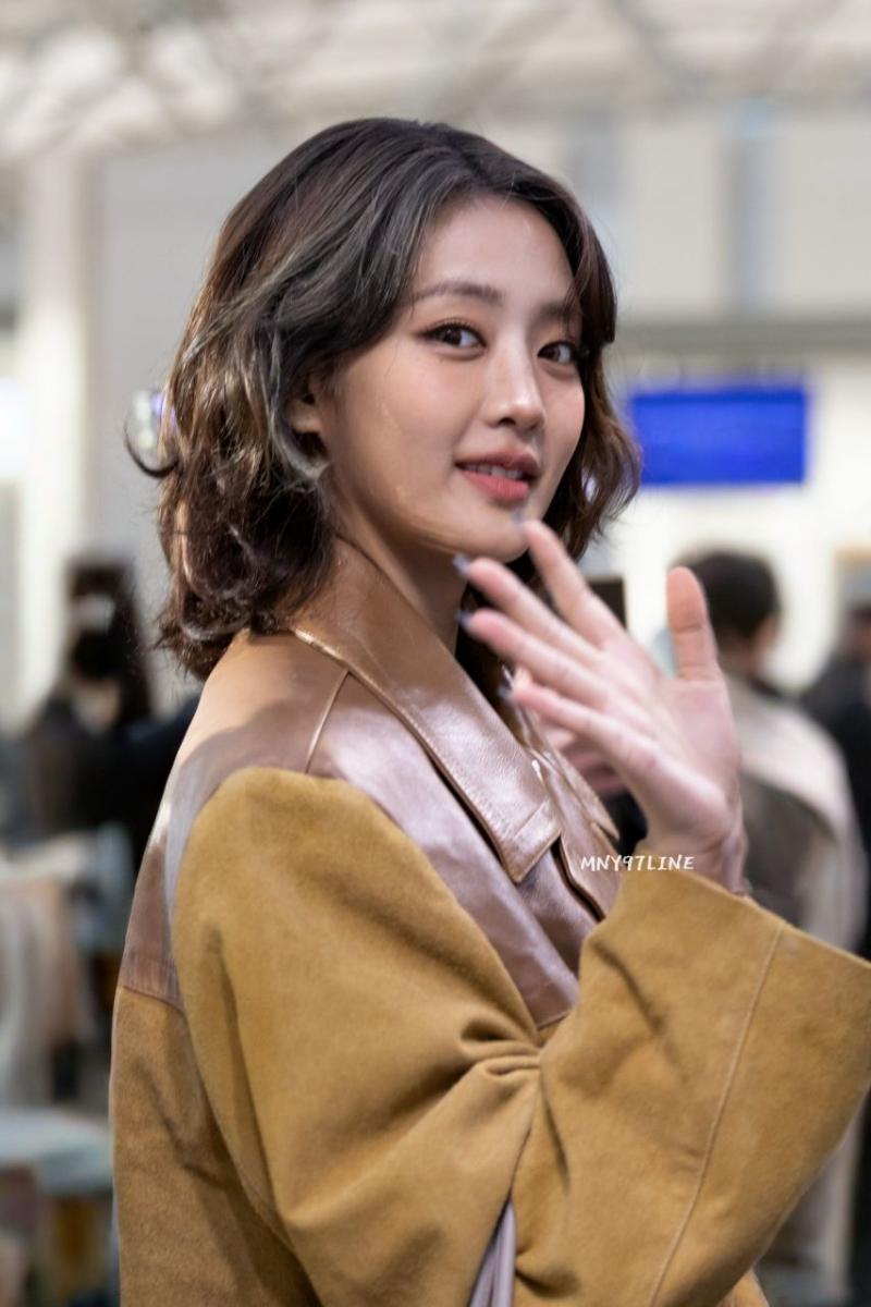 아이들 민니 오늘 출국