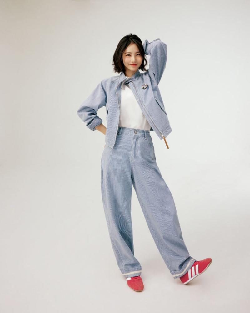 신예은 SATUR세터