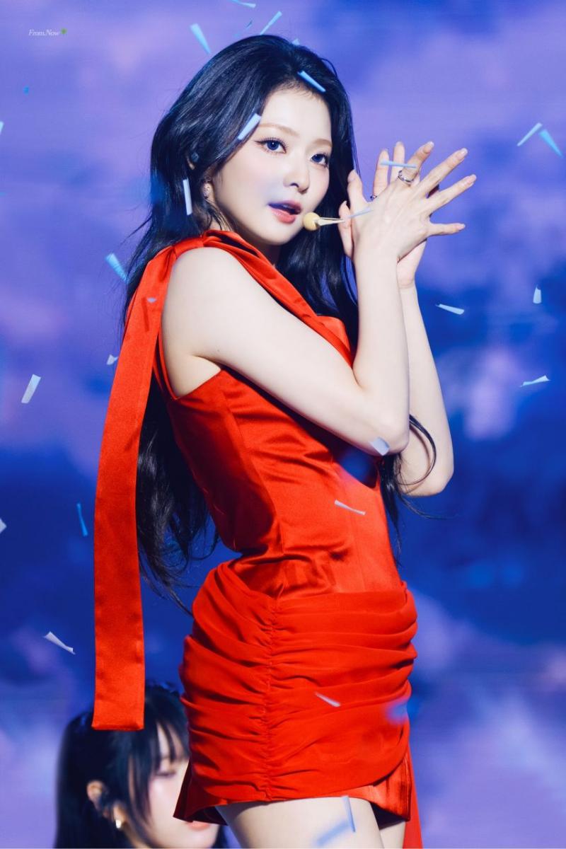 프로미스나인 이나경