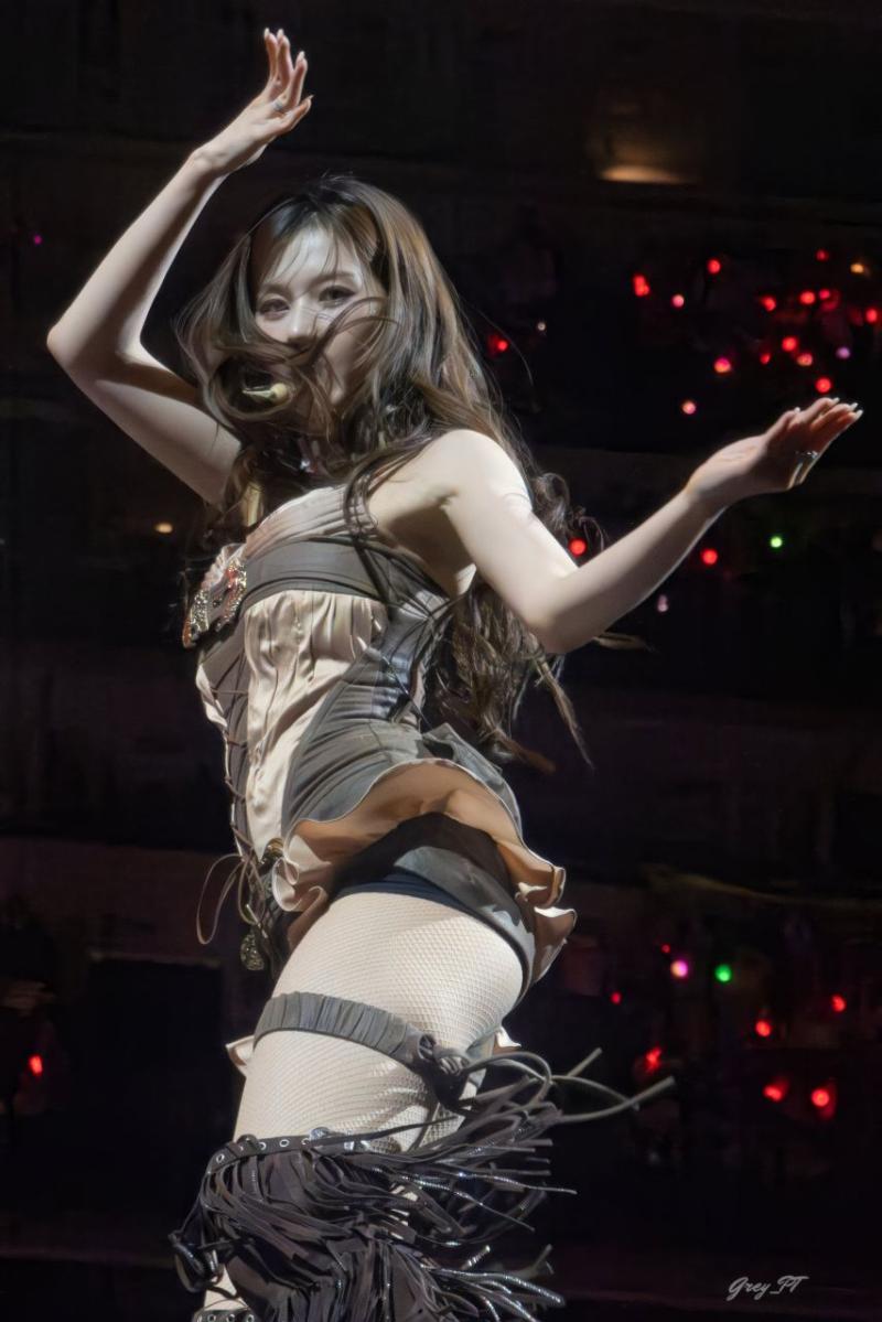 트와이스 사나