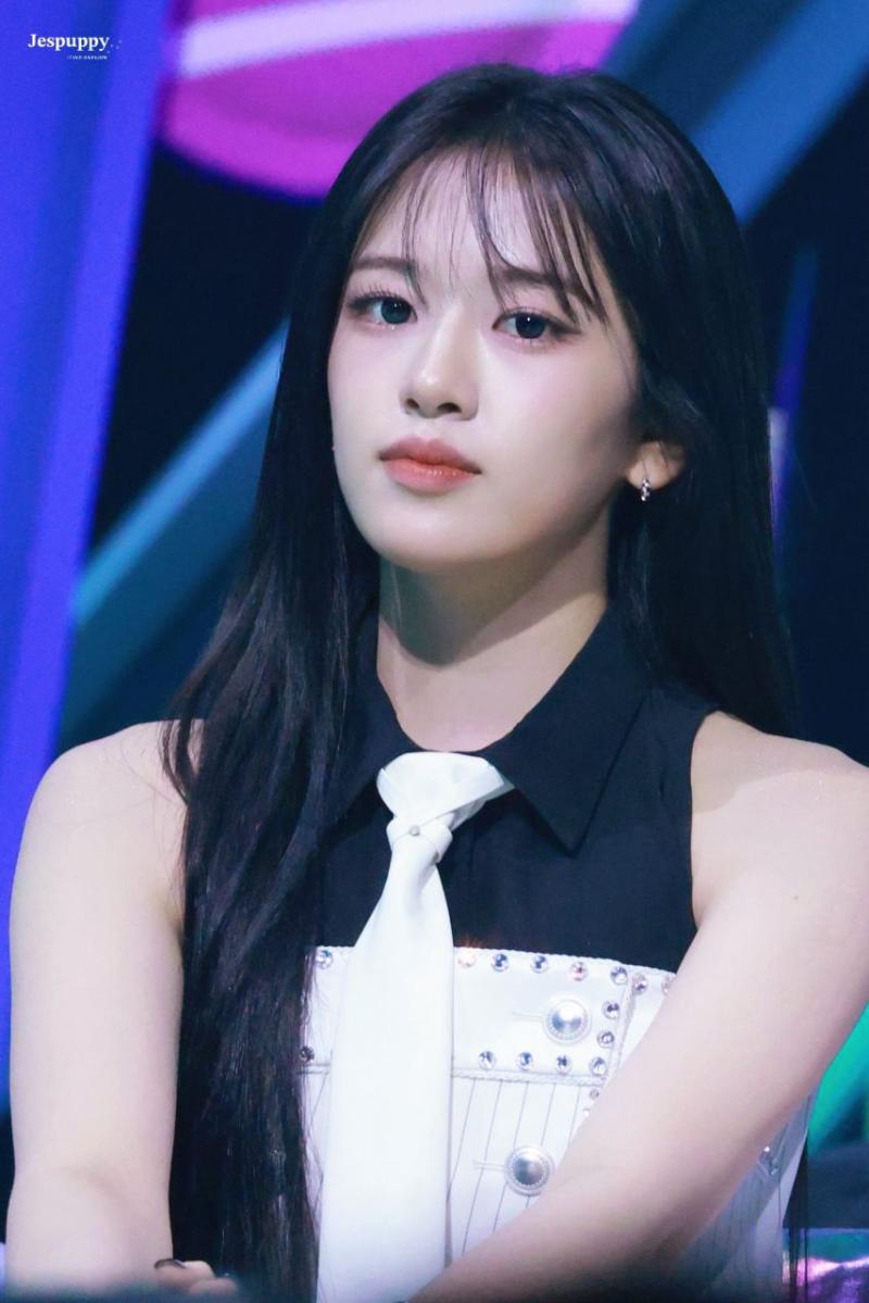 아이브 안유진
