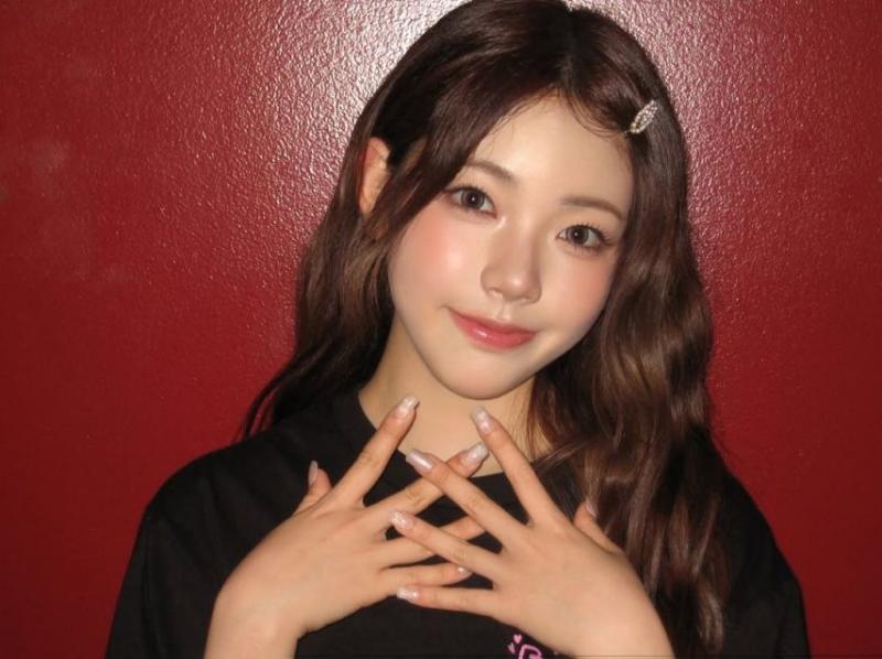 UNIS (유니스) 오윤아