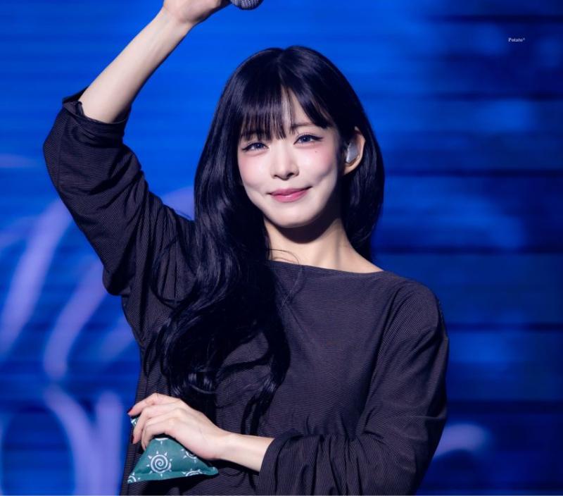 프로미스나인 이채영