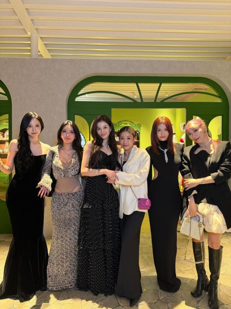 트와이스 MISAMO (모모 친언니)