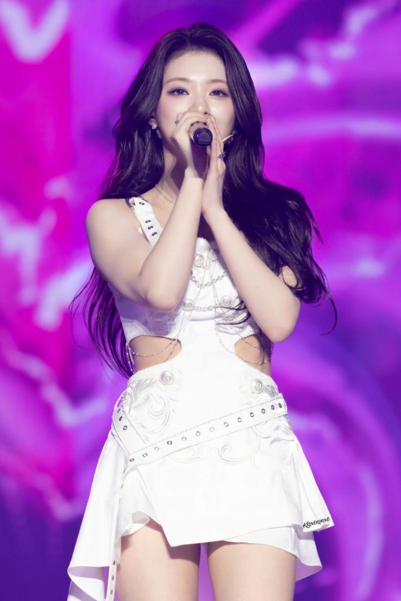 프로미스나인 이나경