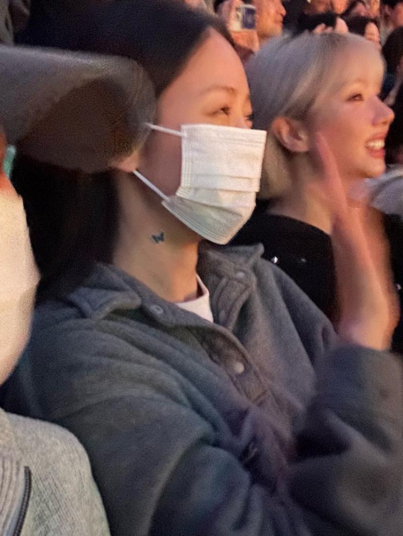 은하 신비 엄지 VIVIZ비비지 4주년