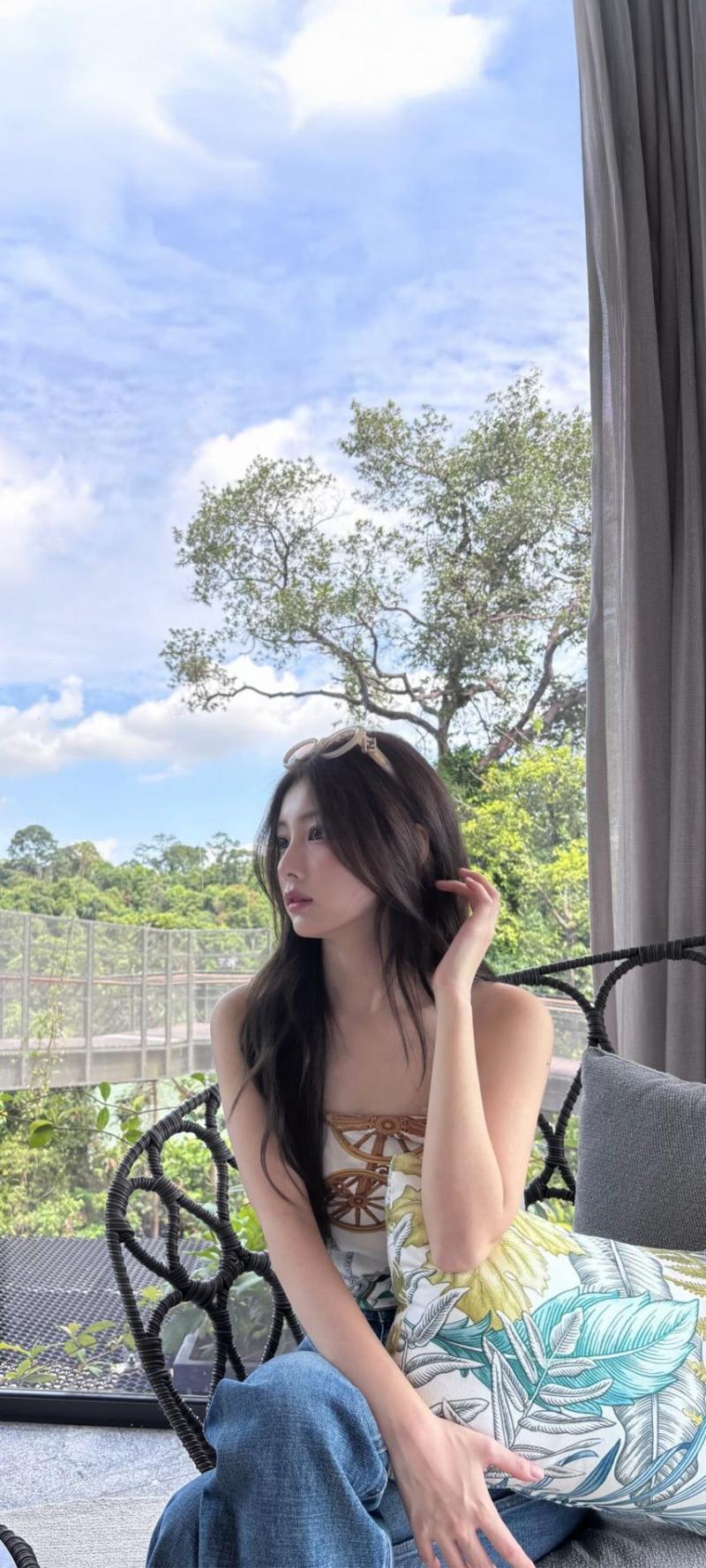 배우 강혜원