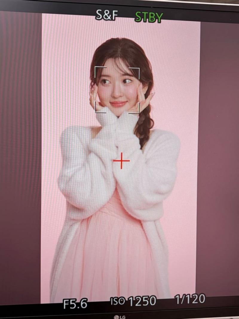 뮤즈아우라 조수민
