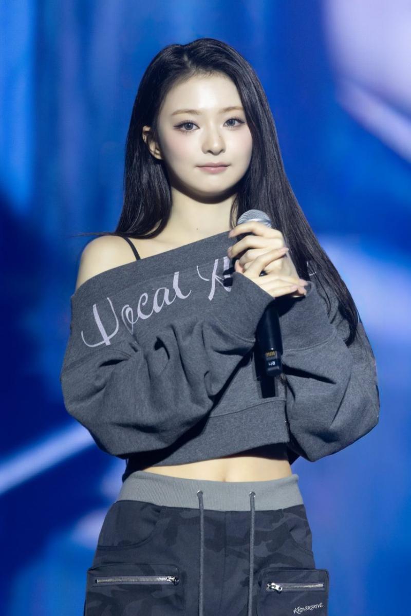 프로미스나인 이나경