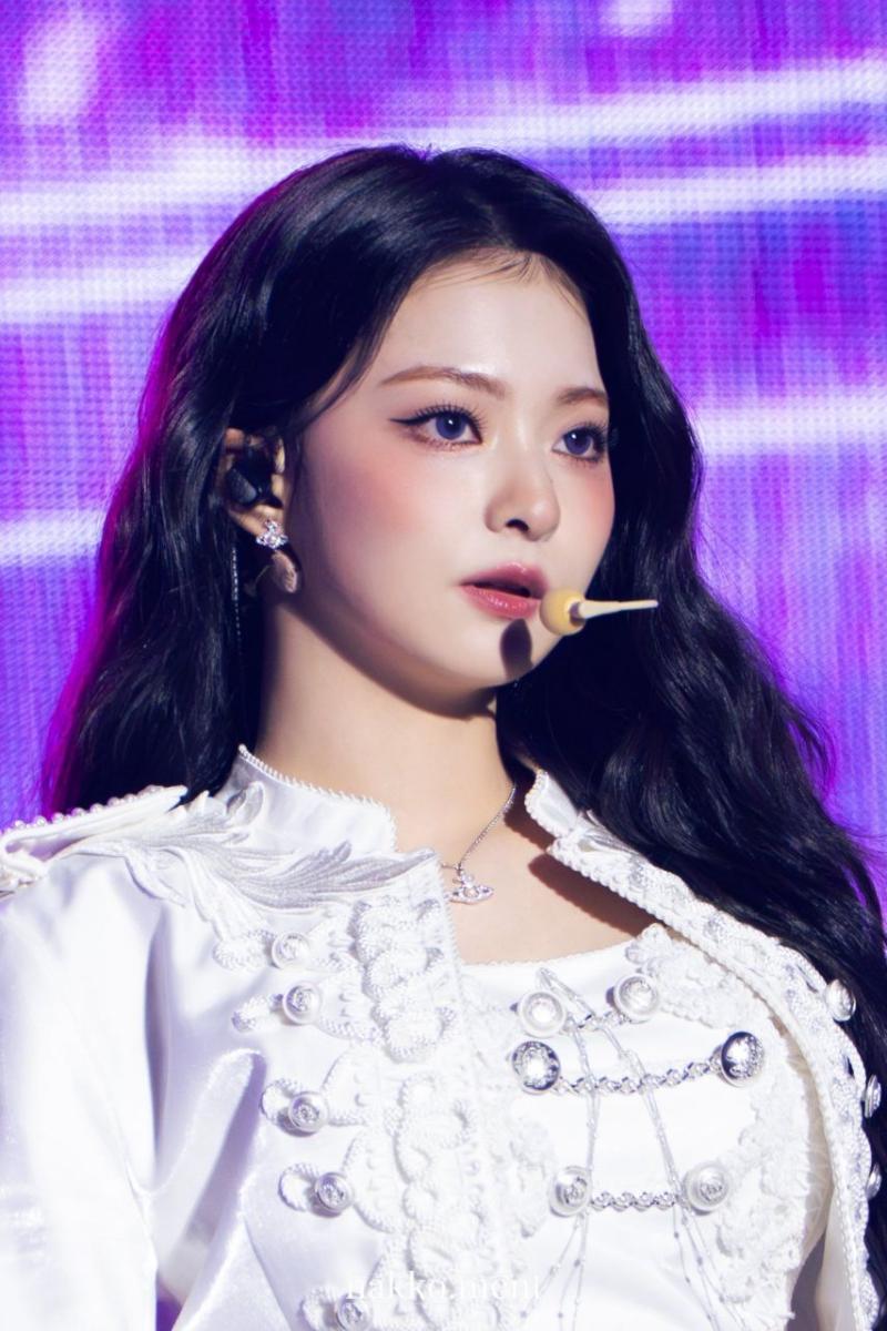 프로미스나인 이나경