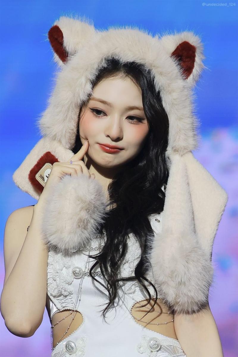 프로미스나인 이나경