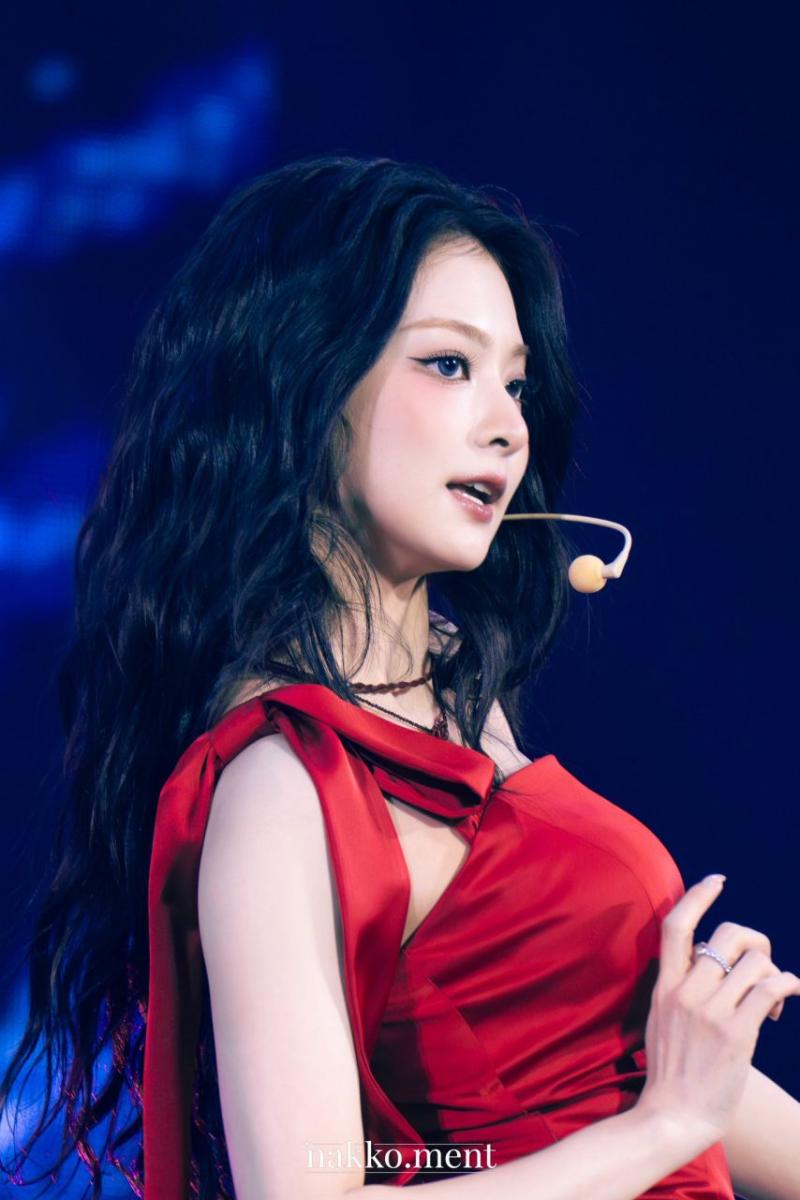 프로미스나인 이나경