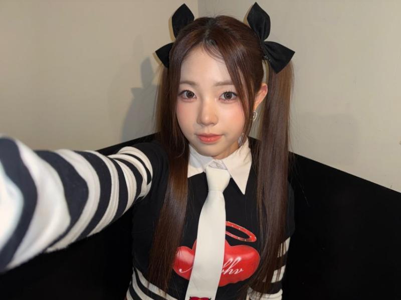 UNIS (유니스) 오윤아