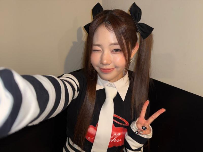 UNIS (유니스) 오윤아