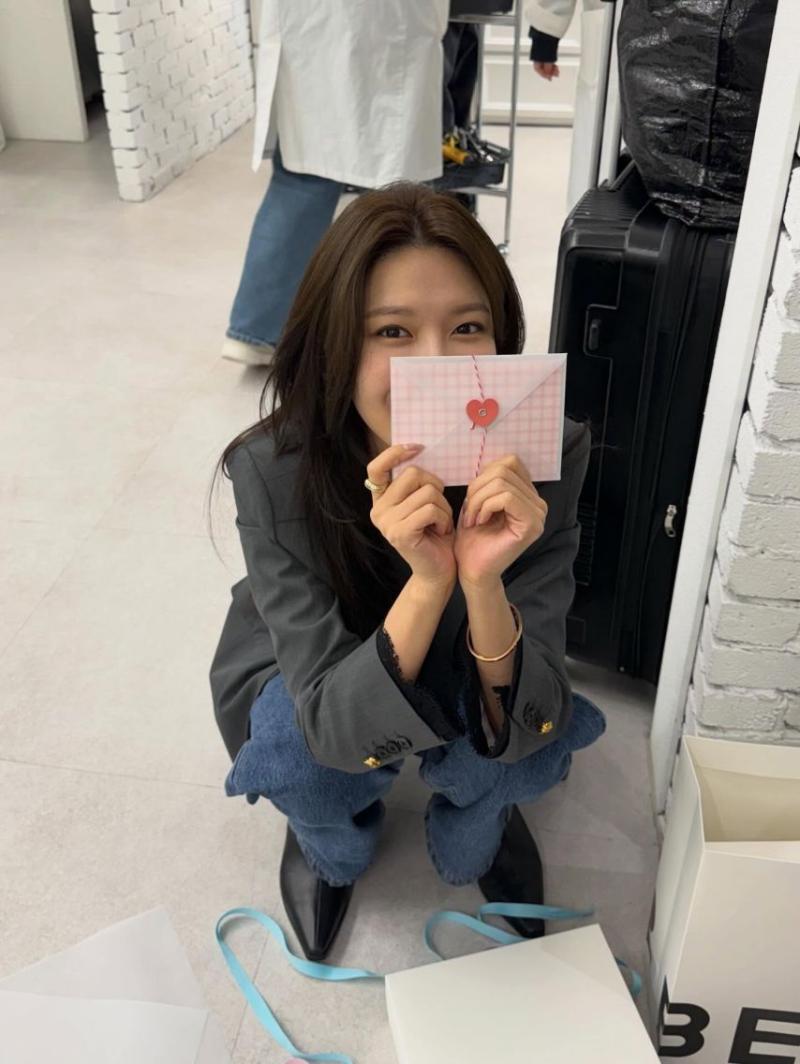 수영 윤아 서현 유리 써니 티파니 소녀시대