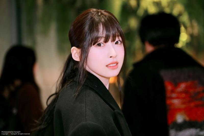 아린 오마이걸 260210 매드댄스오피스 무대인사