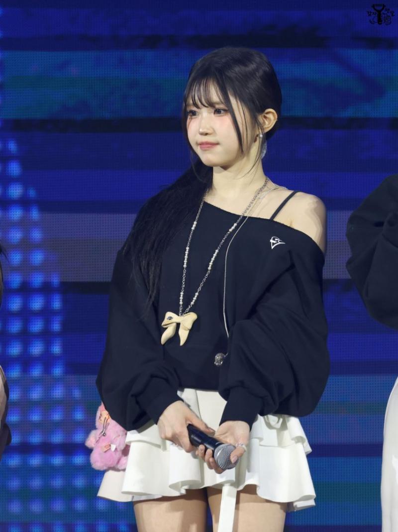 프로미스나인 송하영