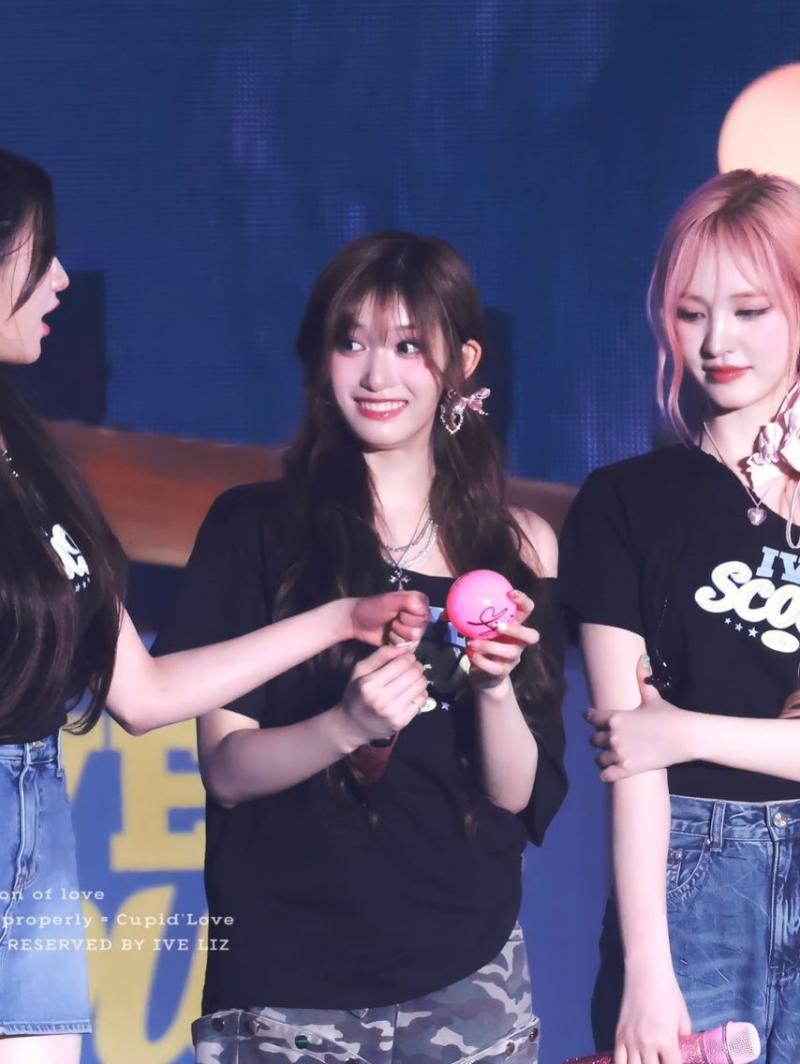 IVE (아이브) 리즈