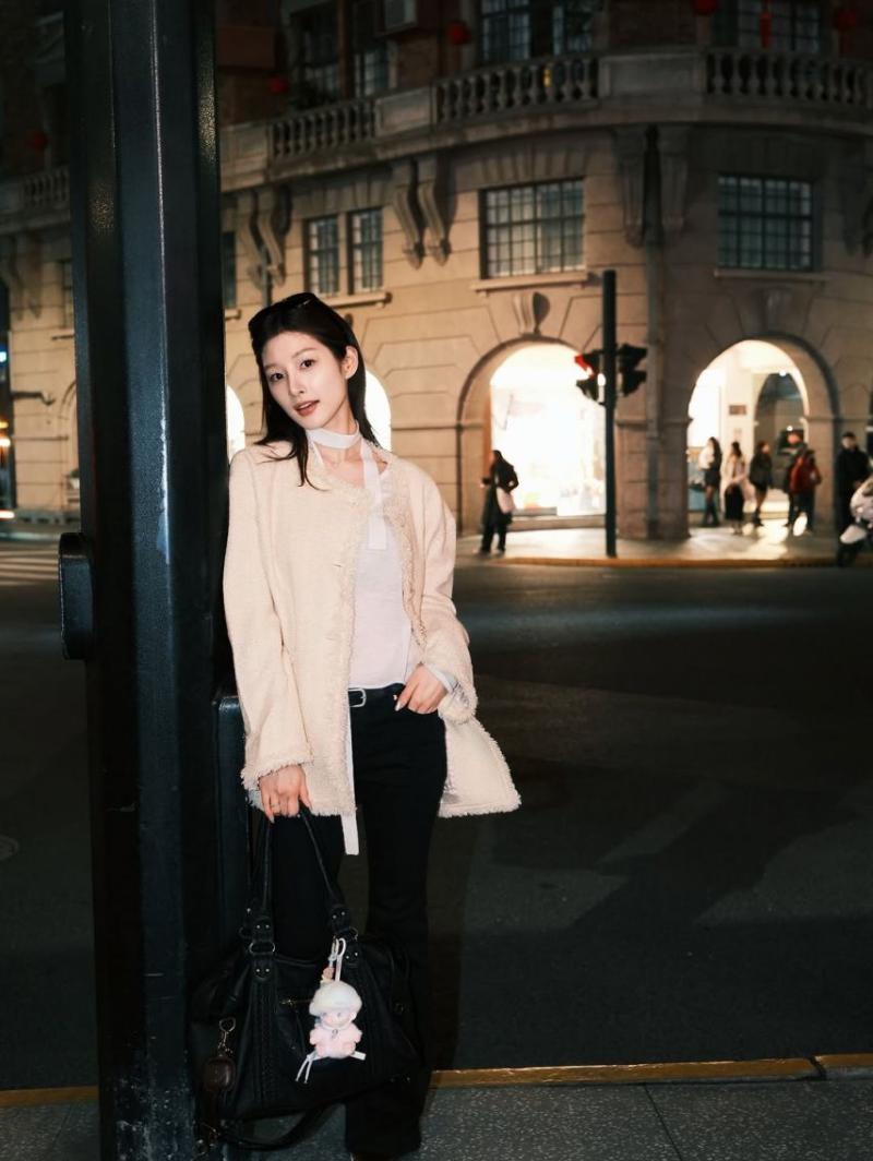 신유은