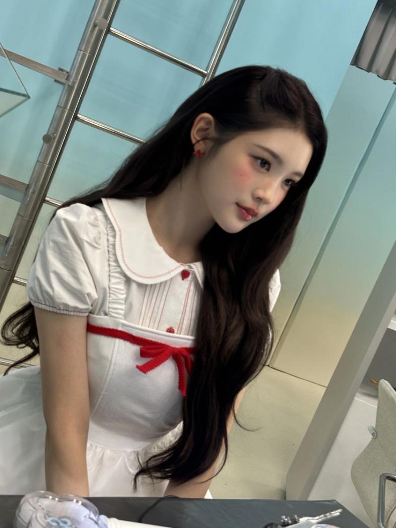 하츠투하츠 에이나