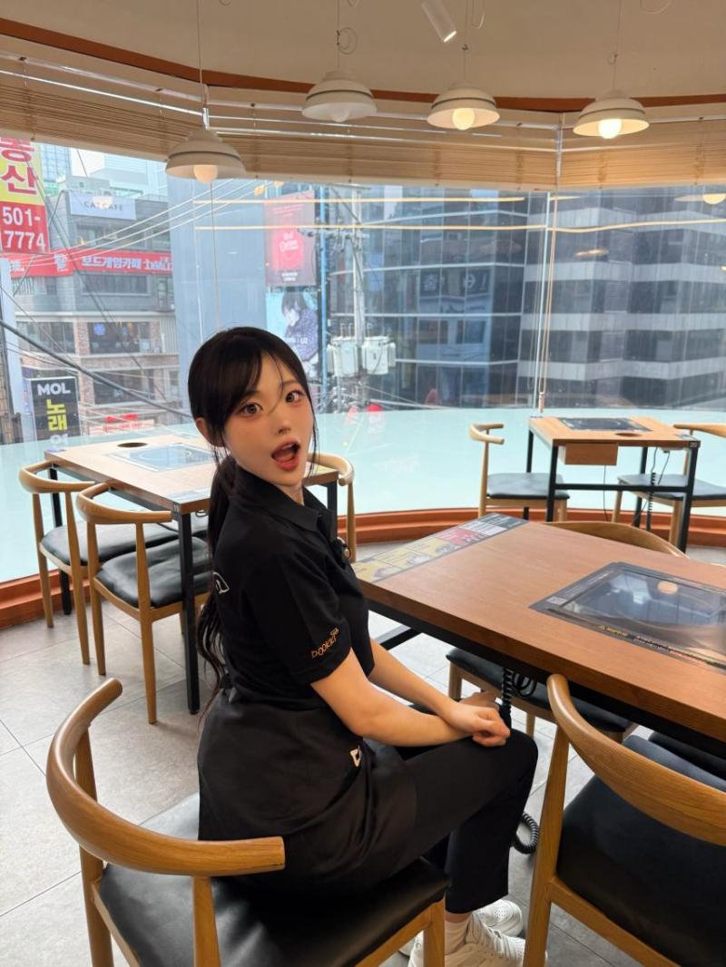 QWER 히나