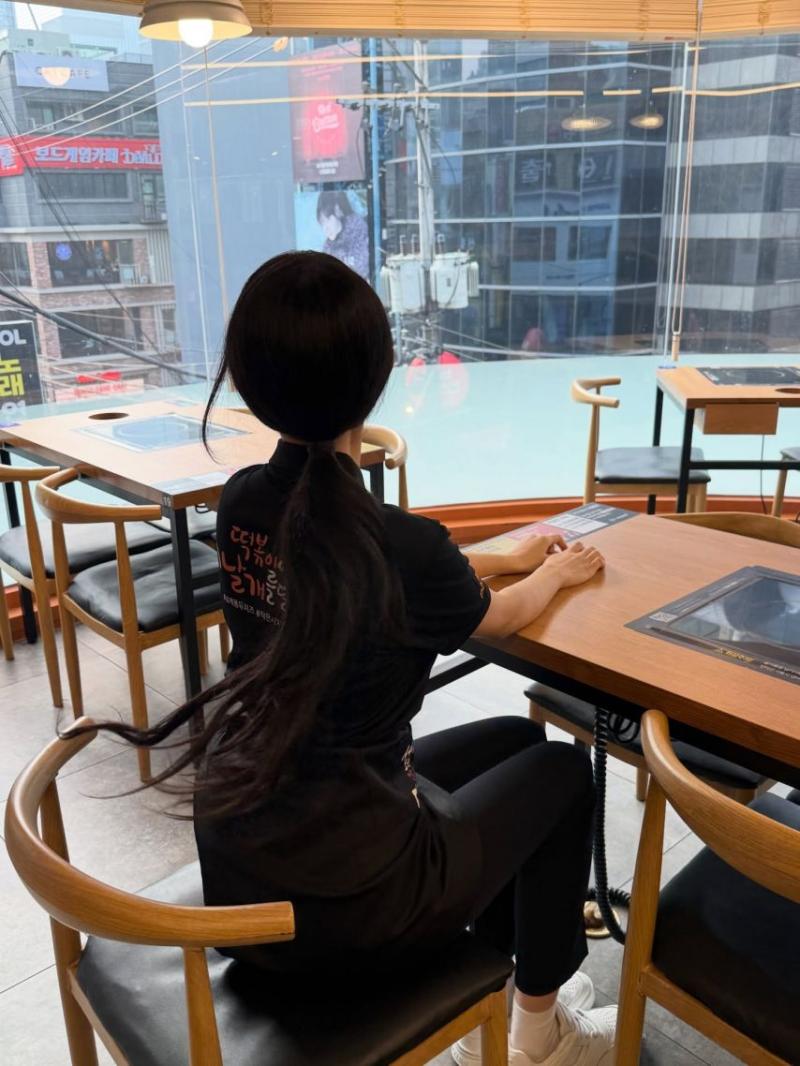 QWER 히나