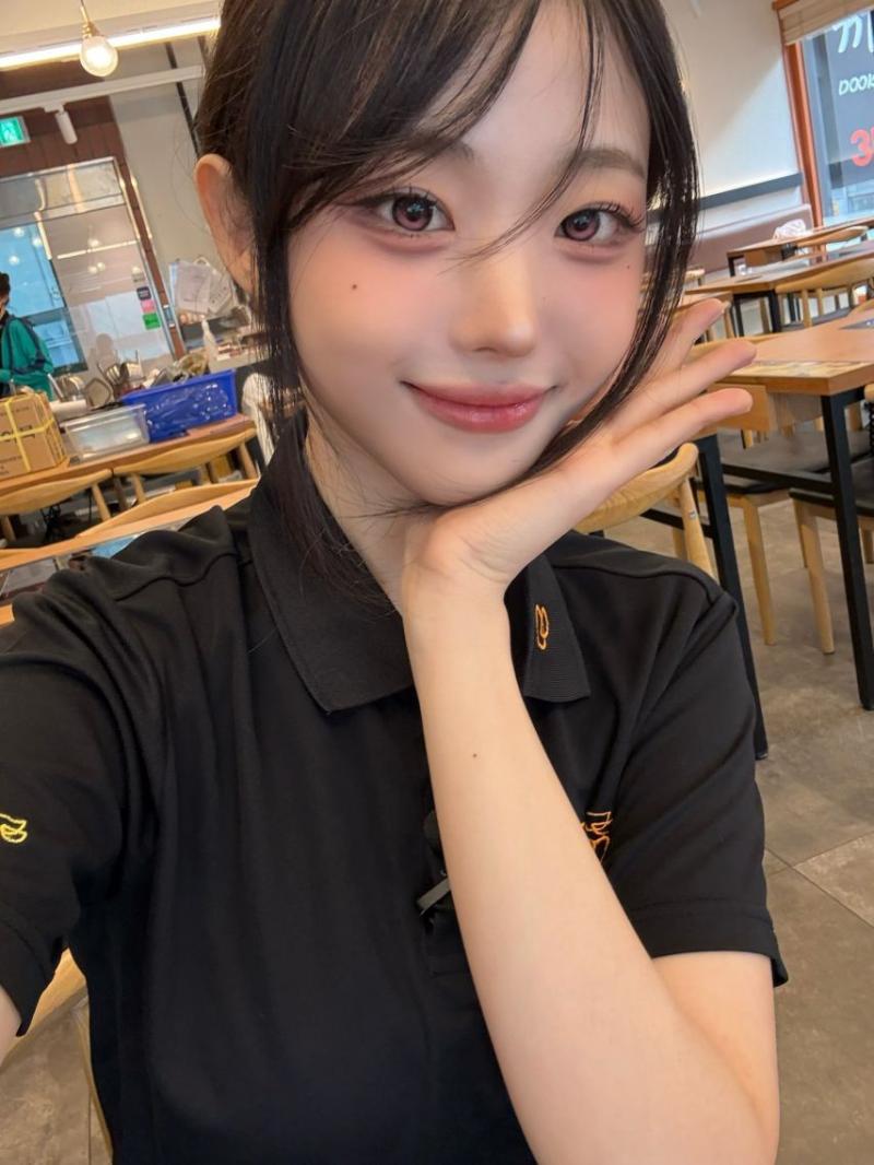 QWER 히나