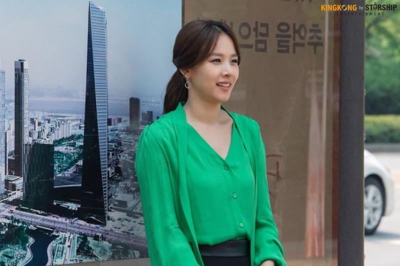 배우 조윤희