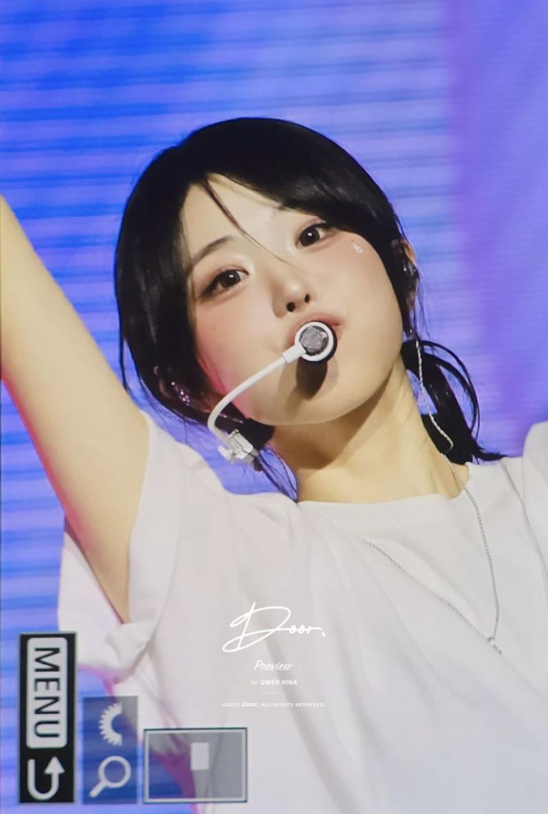 QWER 히나