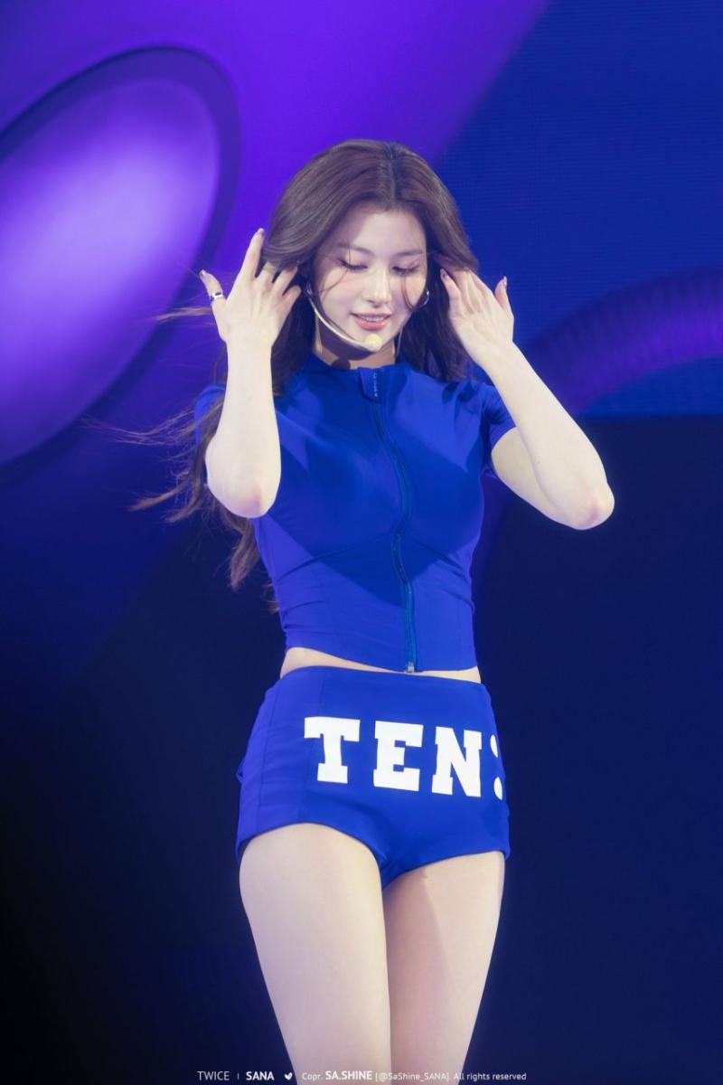트와이스 사나