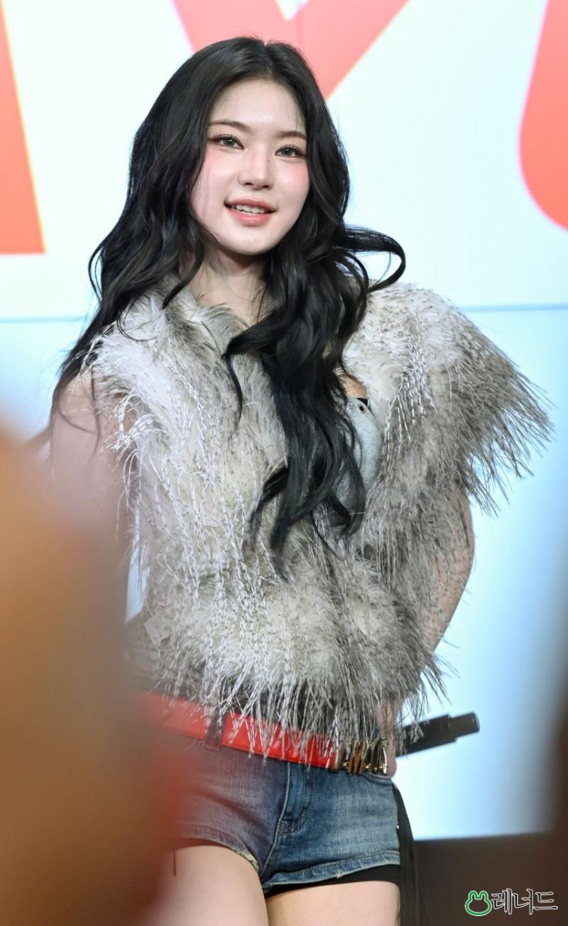 스테이씨 아이사