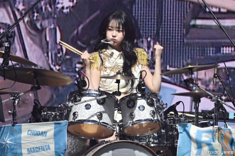 QWER 타이베이 콘서트