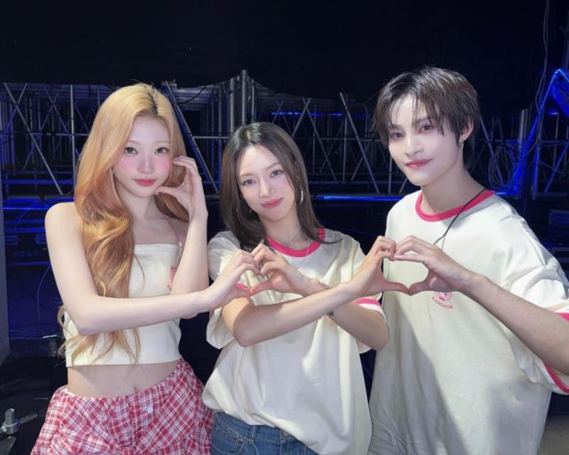 SMTOWN 하츠투하츠